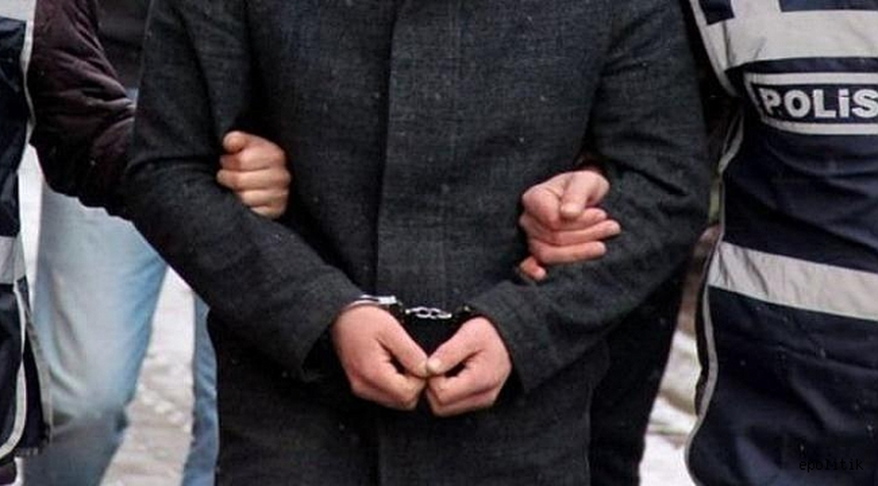 İzmir Merkezli 12 İlde FETÖ Operasyonu
