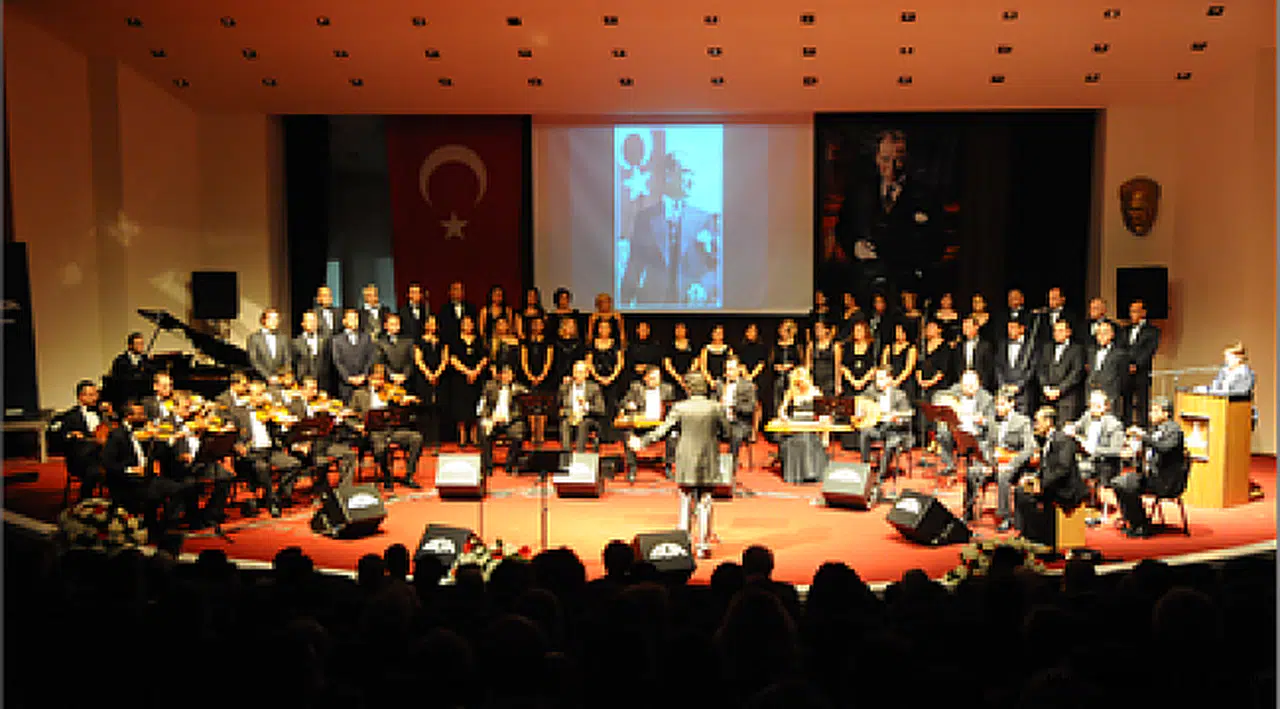 İzmir'den  2018'e  Veda