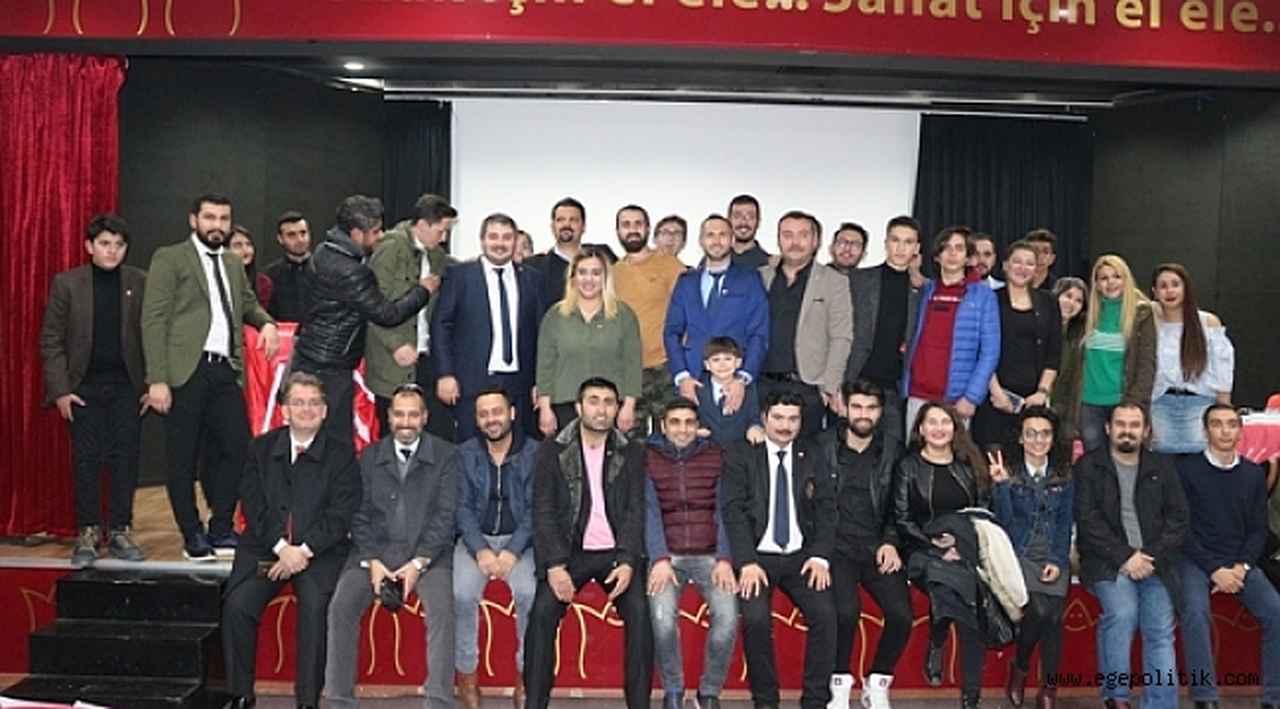 Konak Gençliği Siyasete Can Oldu