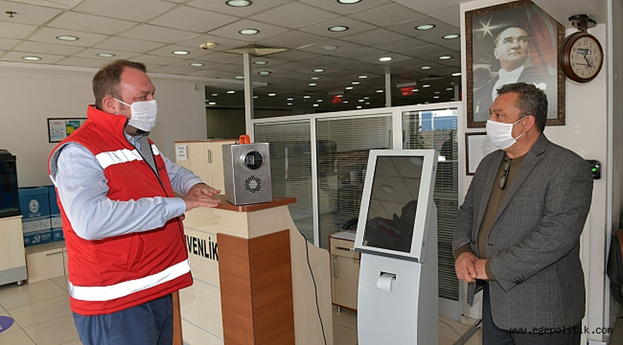 Başkan Utku Gümrükçü'den Covid-19’a Karşı Yeni Hamle: Ozon Jeneratörü