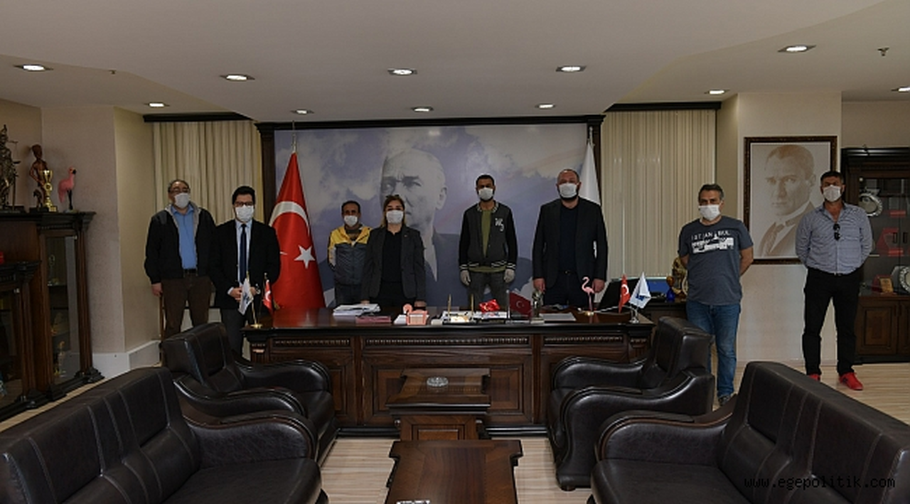 Başkan Utku Gümrükçü'den Emekçilere Covid-19 Primi
