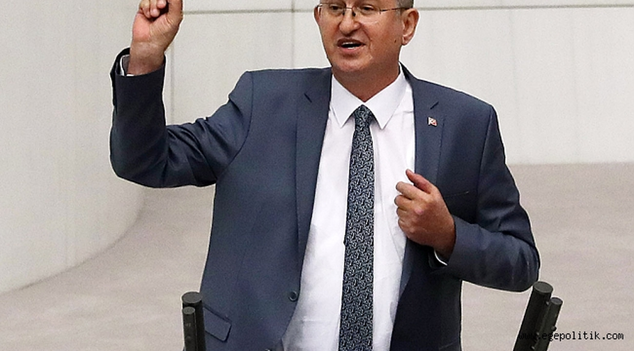 CHP’nin gazeteci vekili Atila Sertel’den 3 Mayıs açıklaması: