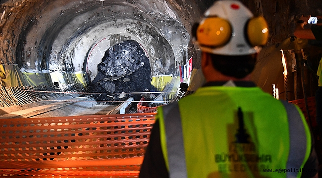 Üçkuyular-Narlıdere metrosu için  imza atıldı