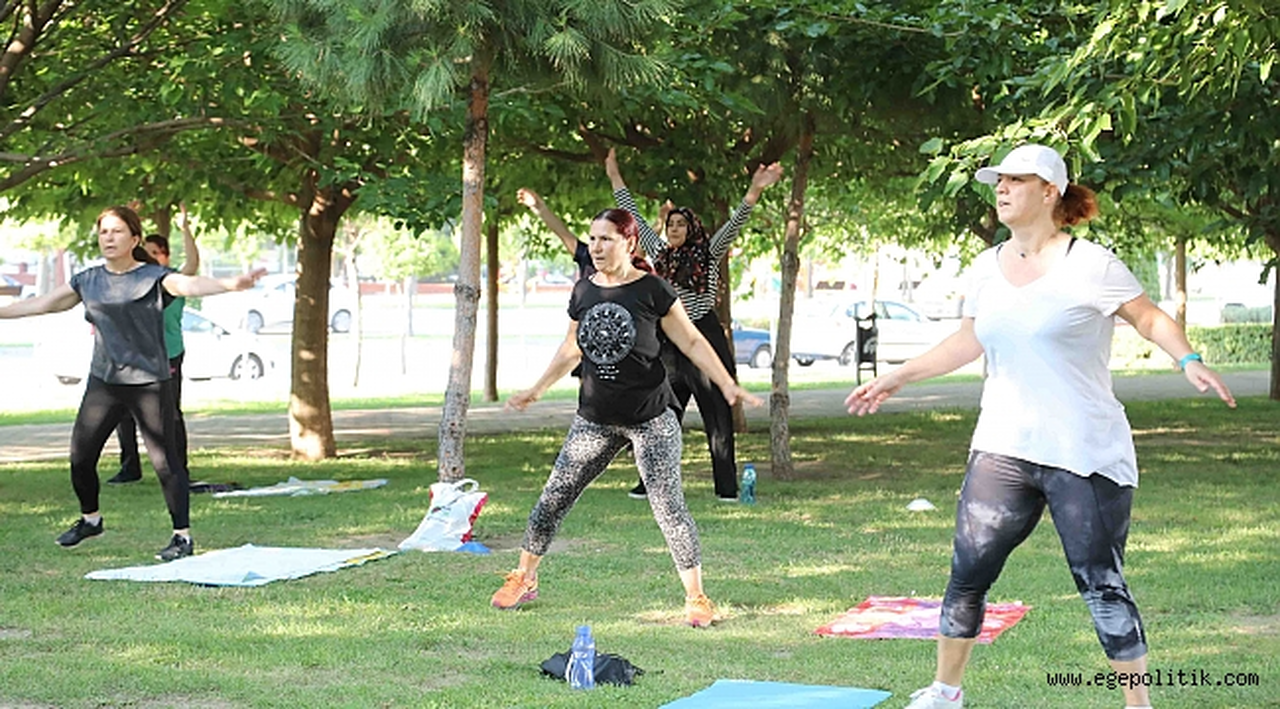 Bayraklı'da açık hava spor kursları başlıyor