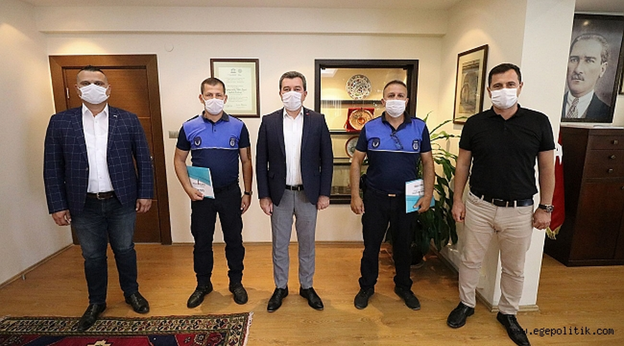 Başkan Koştu’dan dedektif gibi çalışan zabıtaya ödül