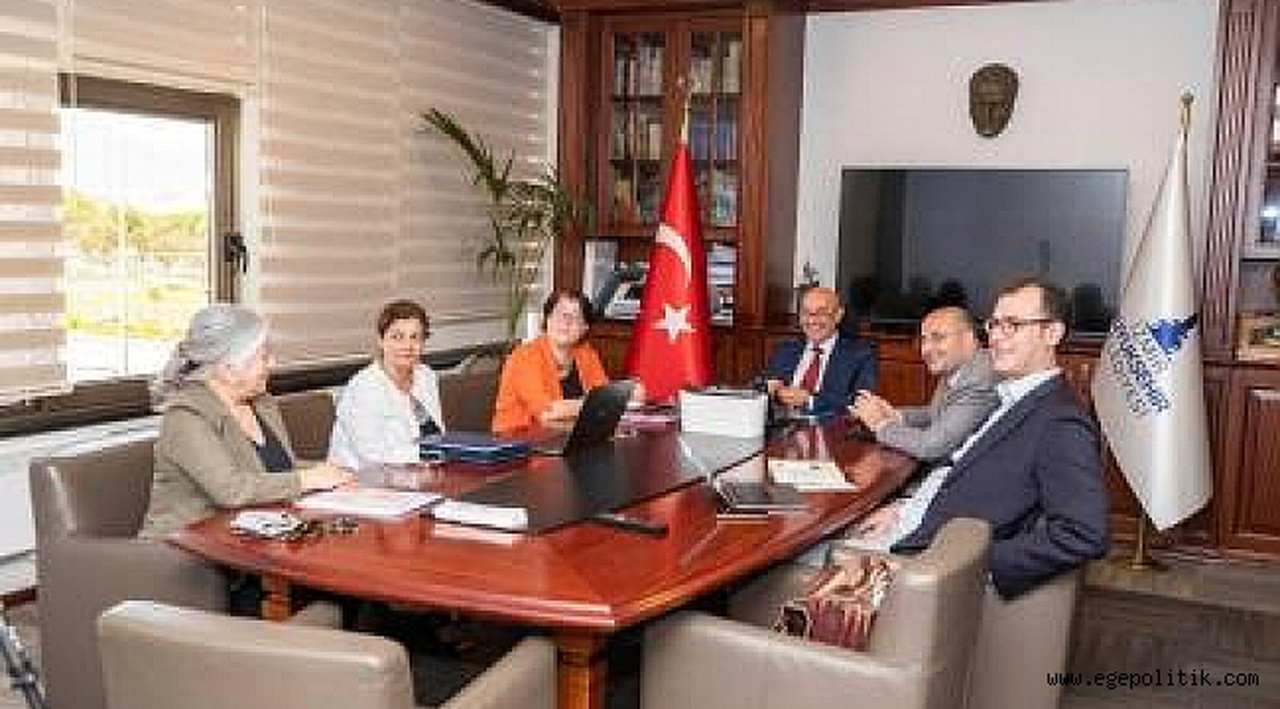 Kredi anlaşmasının yetki mektubu için imzalar atıldı