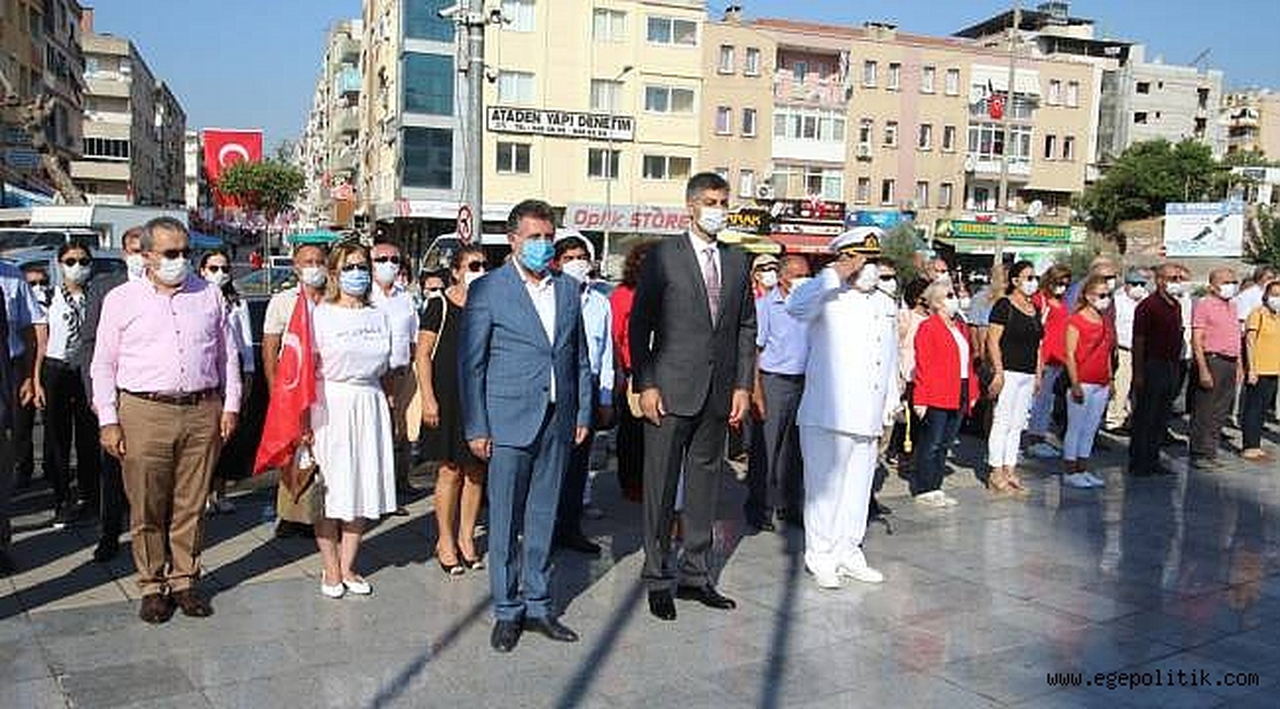 Bayraklı’da “Zafer Bayramı” coşkusu