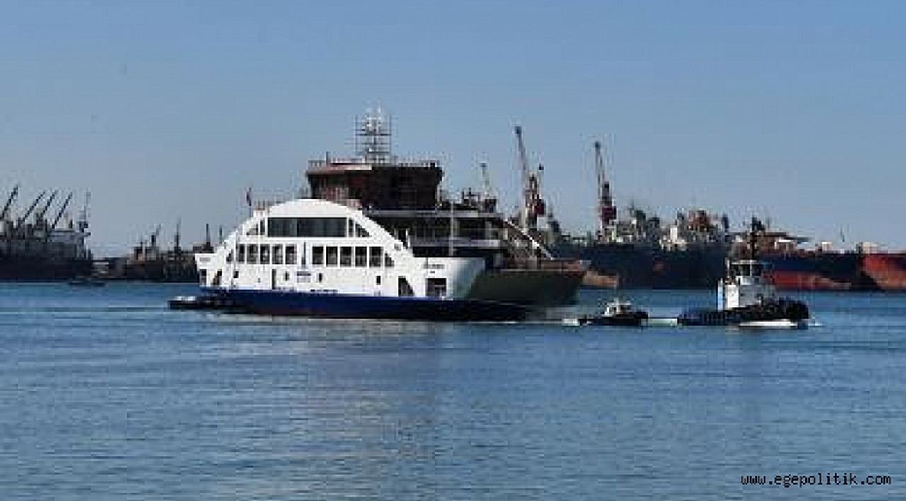 Uğur Mumcu Feribotu törenle denize indirildi