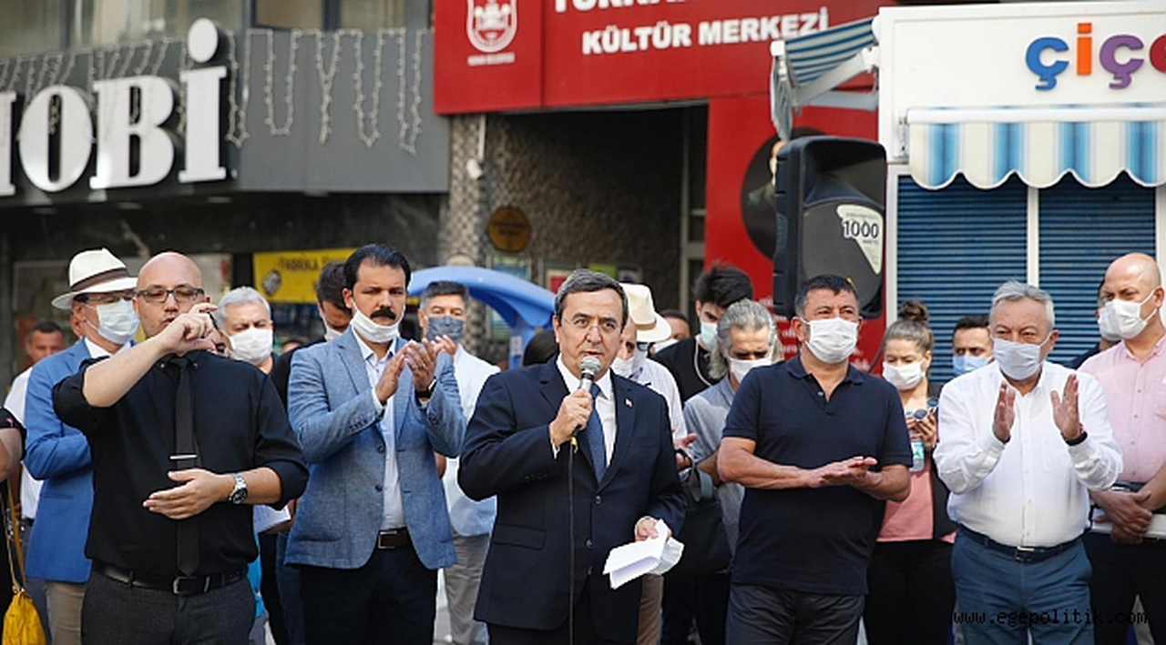 KONAK KENT KONSEYİ’NDEN  1 EYLÜL DÜNYA BARIŞ GÜNÜ’NDE GÖKYÜZÜNE BARIŞ GÜVERCİNLERİ