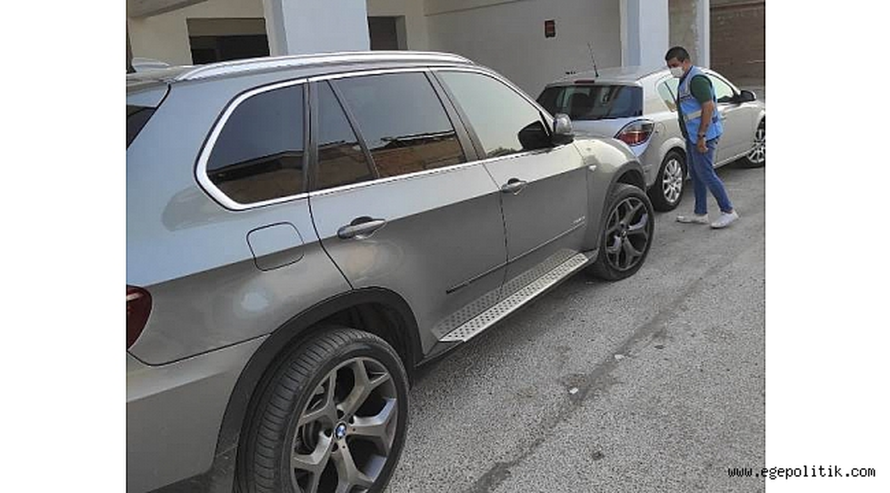 Bisiklet yoluna girip yeşil alna zarar veren araç sahibine af yok