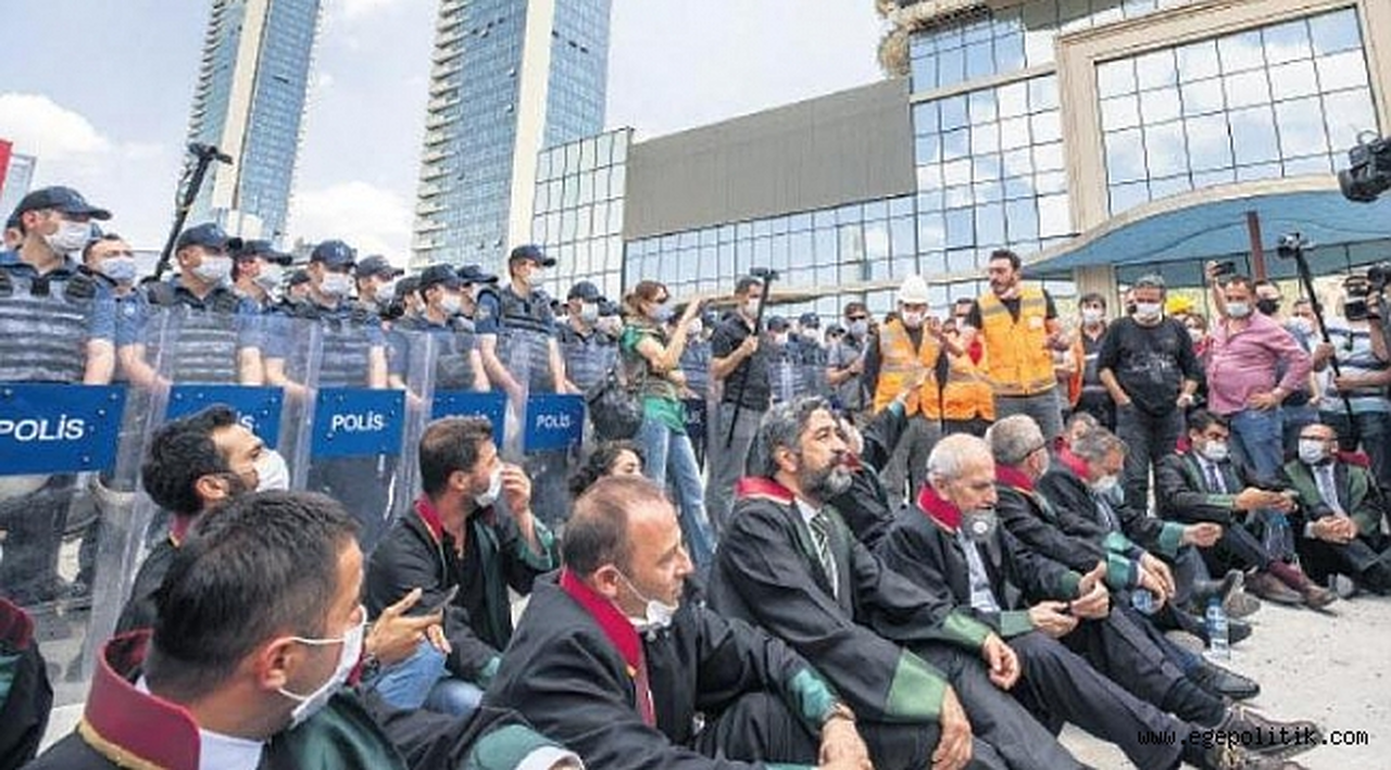 "Metin Feyzioğlu kayyumu..."