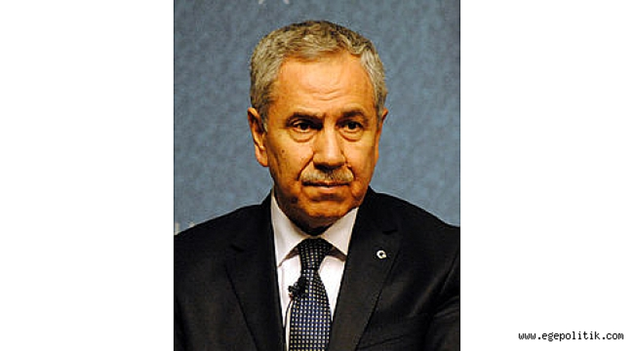 Arınç sessizliğini bozdu