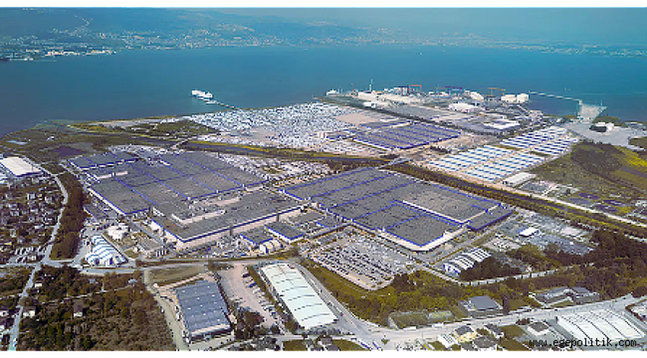 Gölcük' te yüzlerce Ford Otosan işçisi evlerinde karantinada