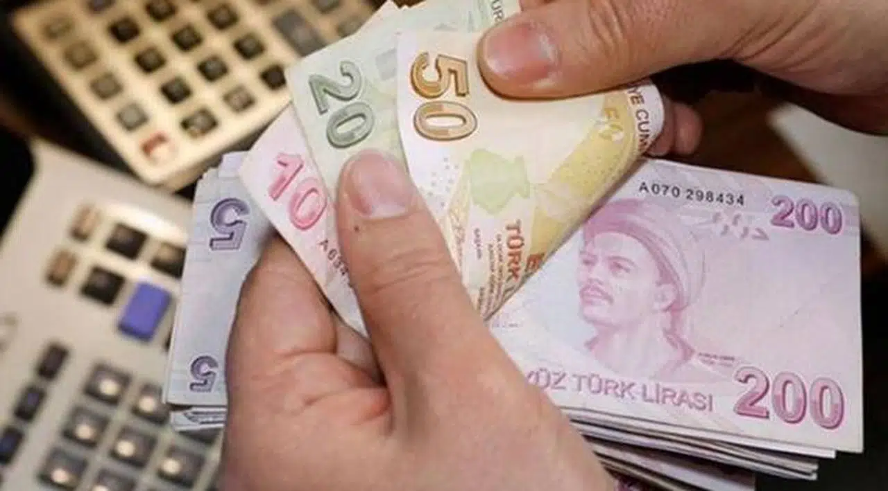 Türk-İş'ten TÜİK'in asgari ücret önerisine: Gerçekleri kesinlikle yansıtmıyor