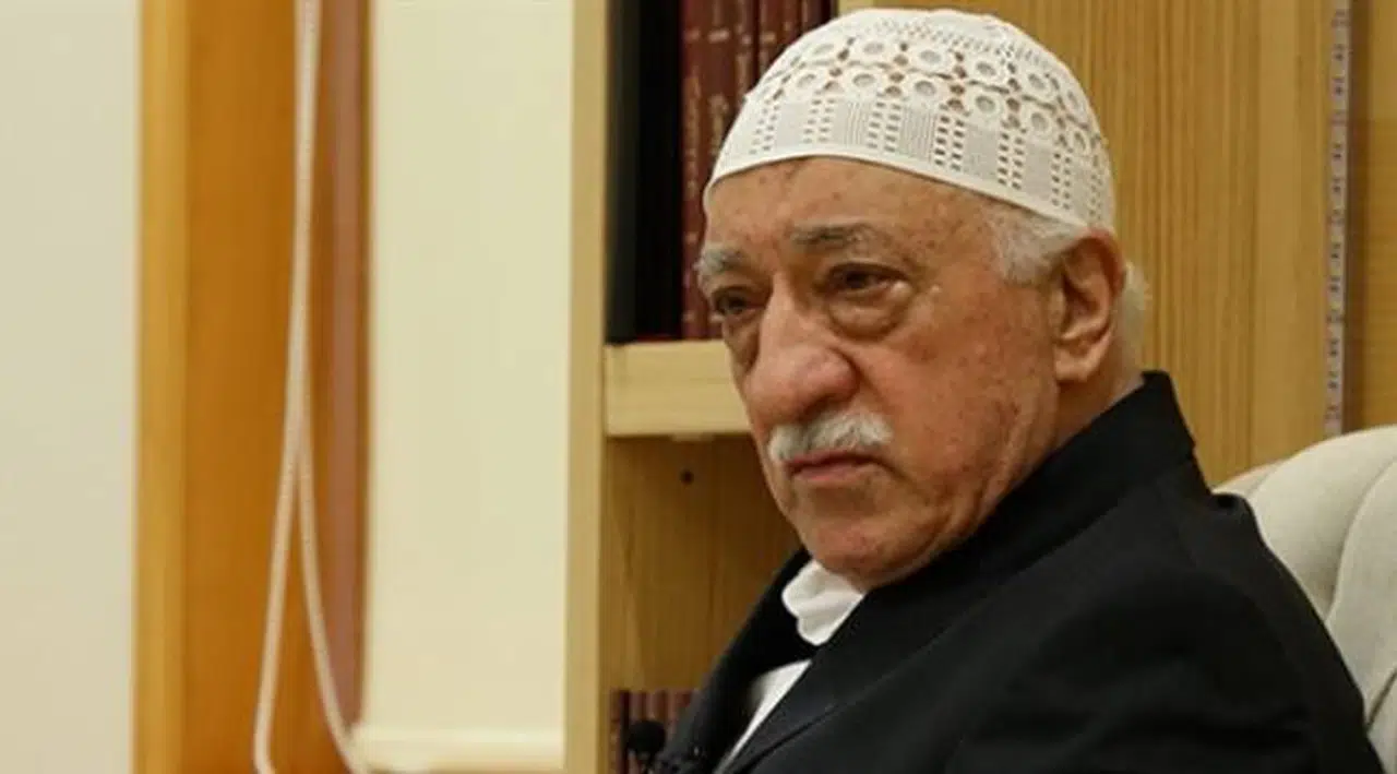 Alman gazetesinden FETÖ uyarısı! İlluminati'den daha tehlikeli