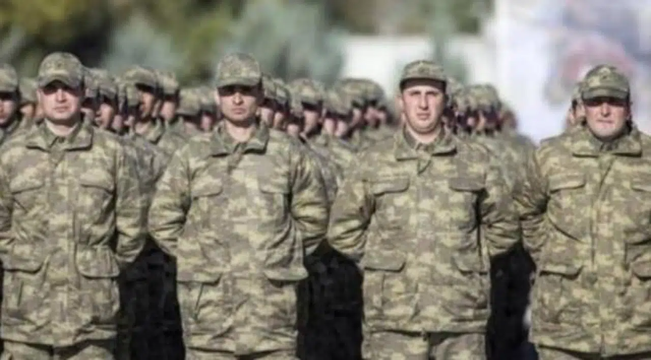TSK'dan yeni karar: Kışlada kalma zorunluluğu kaldırıldı