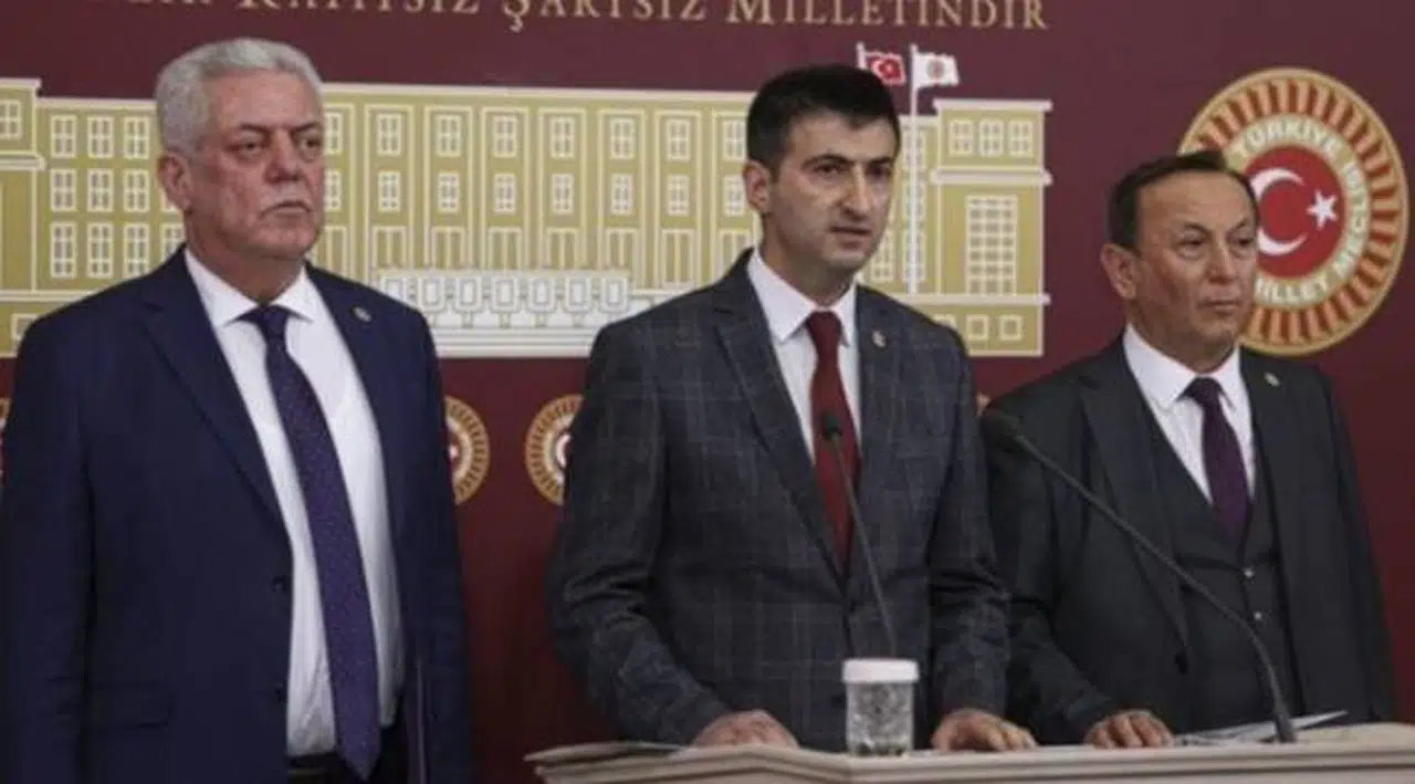 CHP'den istifalara yeni açıklama: Bizi ilgilendirmiyor