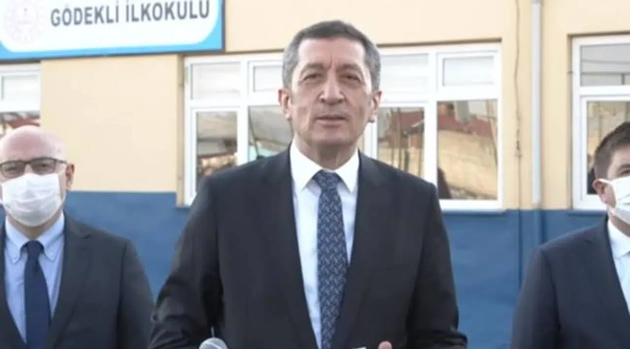 Öğretmenler için aşılama başlıyor