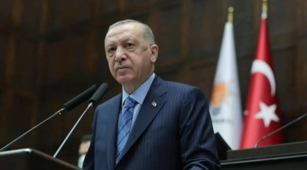 Uzan, "'Erdoğan bir daha cumhurbaşkanı adayı olamaz'