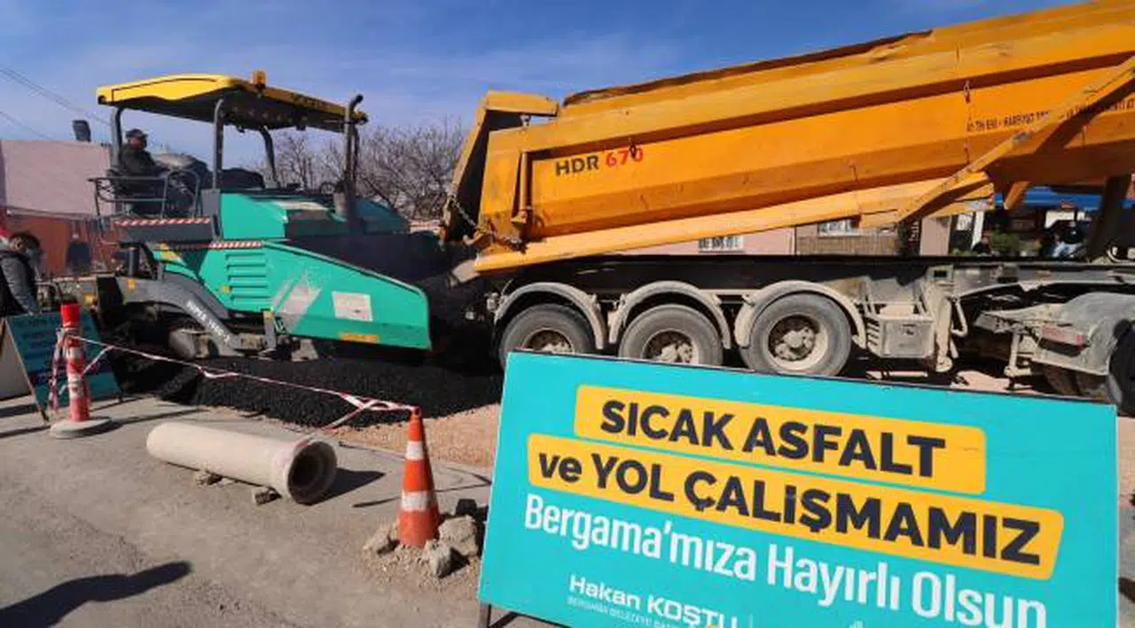 Bergama'da asfalt sevinci
