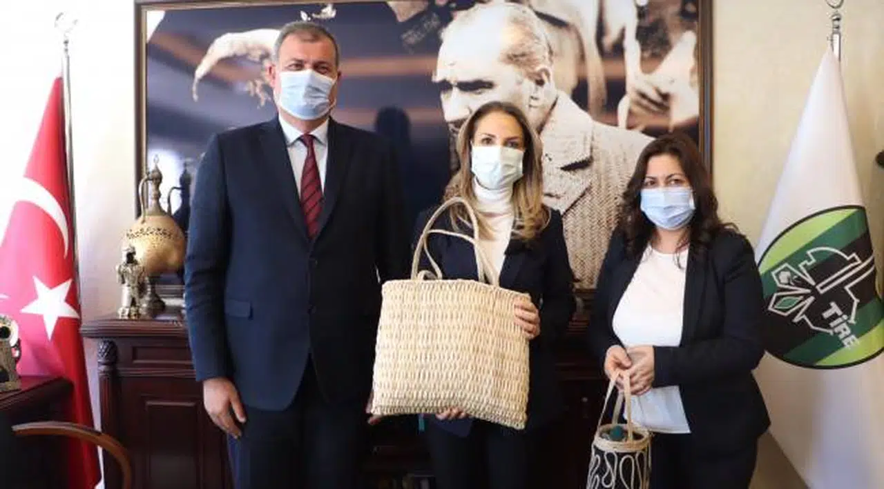CHP Kadın Kolları Genel Başkanı Nazlıaka'dan, Duran'a ziyaret!