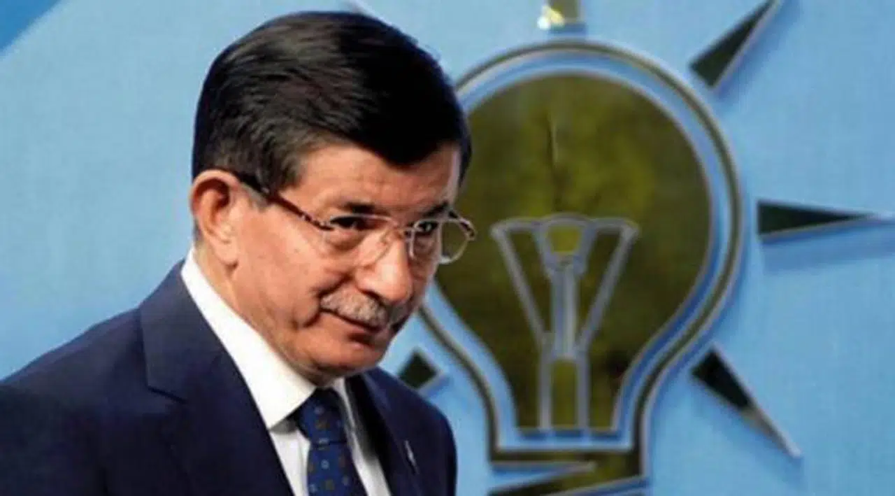 Davutoğlu'ndan 'kabine revizyonu' açıklaması