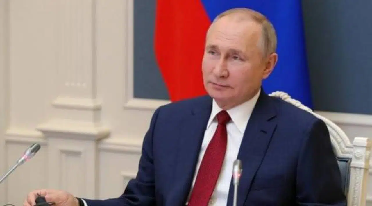 Duma onayladı, Putin iki dönem daha aday olabilecek