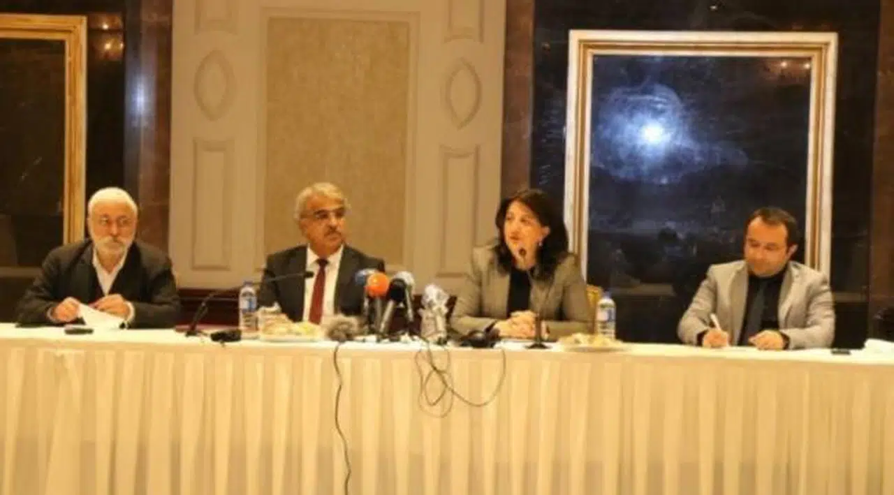 HDP'den 'fezleke' ve 'parti kapatma' açıklaması