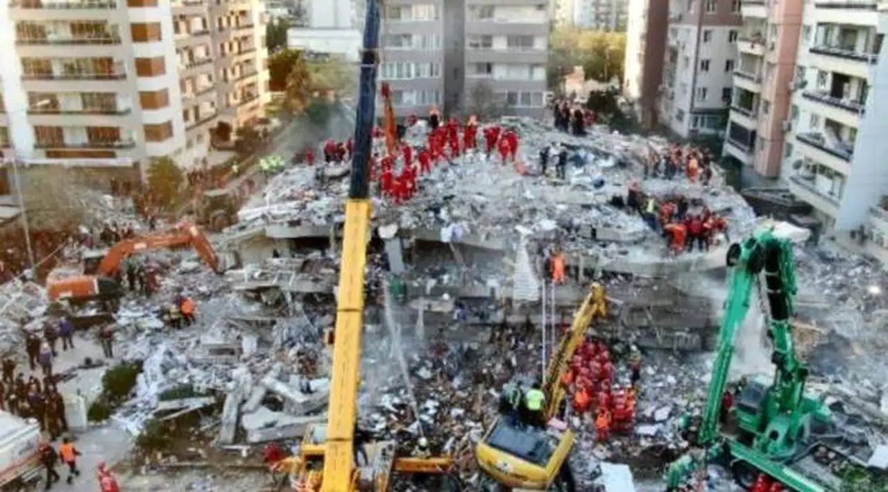 İzmirliler 'Rıza Bey park olsun' demek için toplanıyor