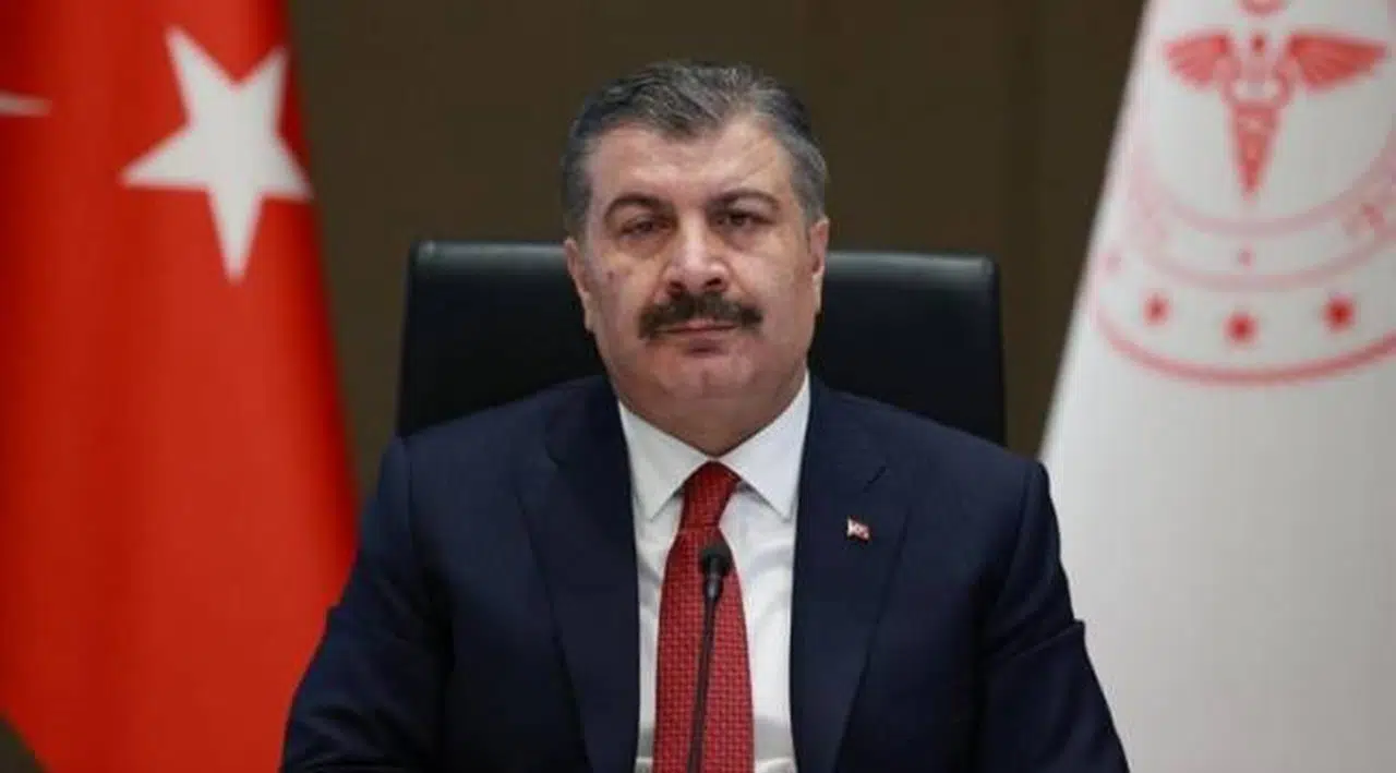 Koca'dan Kılıçdaroğlu'na: Aşı programını riske atarak nasıl bir kazanç umuyor?