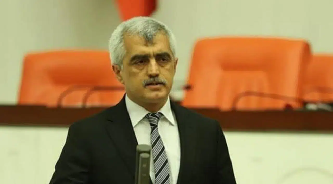 Meclis'te sabahlayan Gergerlioğlu: Buradayım ve ayrılmıyorum