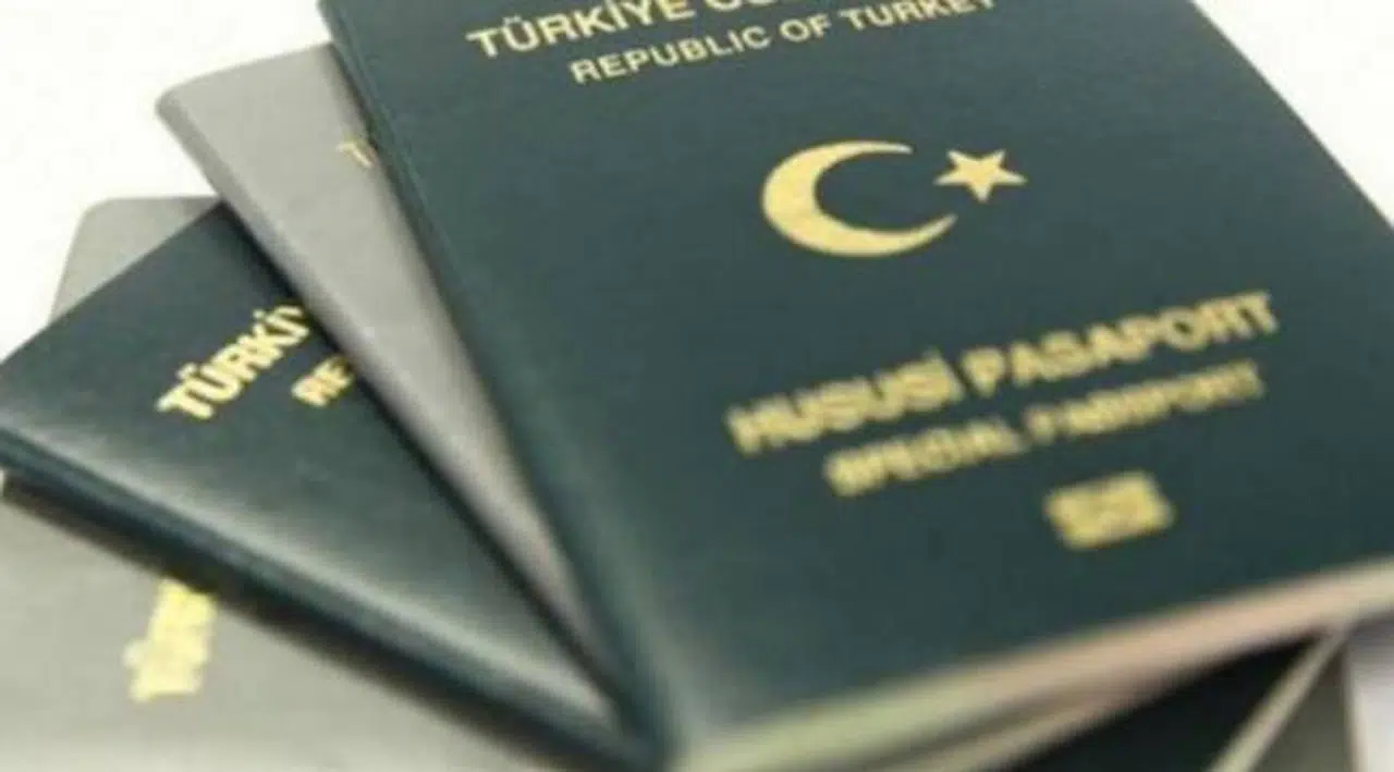 Almanya 'gri pasaport' skandalında sınır dışı işlemlerine başladı!
