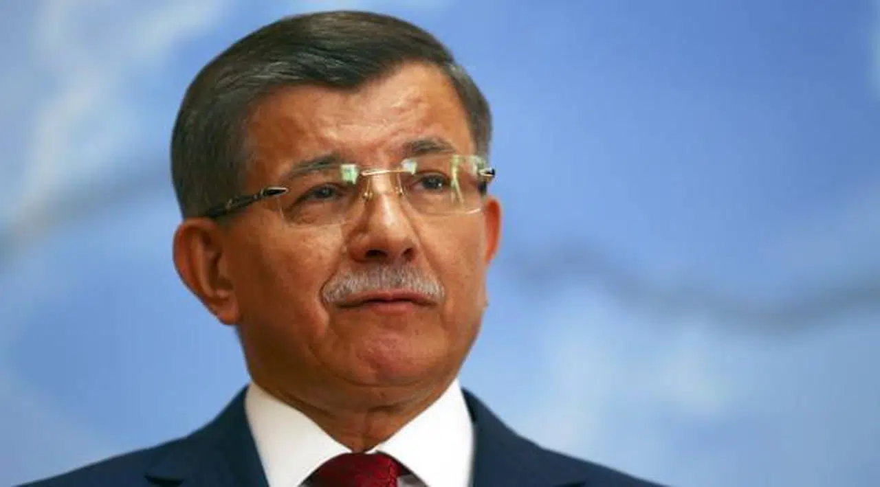 Davutoğlu'ndan "Yanılmışım" videosu: AK Parti'den ayrılış sürecini işte böyle anlattı
