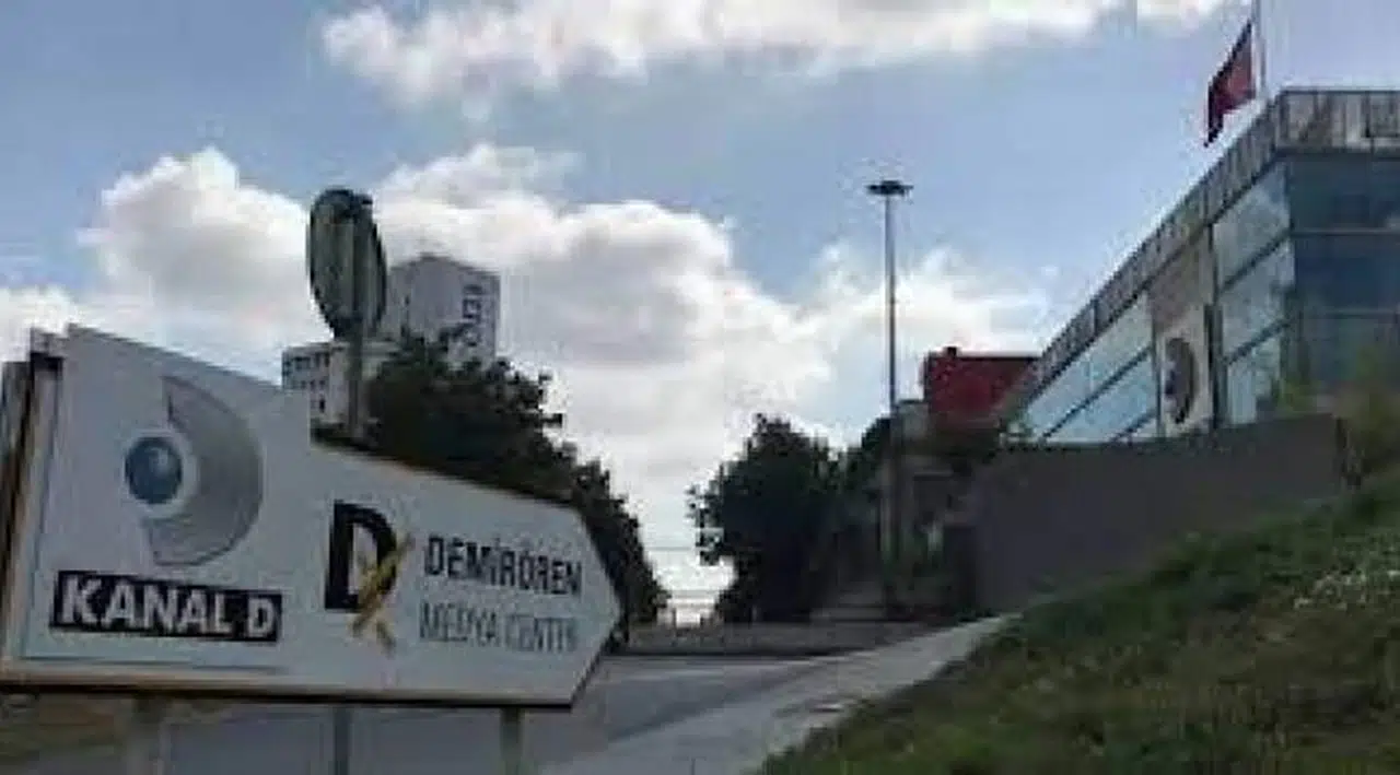 Demirören'in CHP ve İYİ Parti'ye Tahammülü Yok: Kanal D'de Deprem