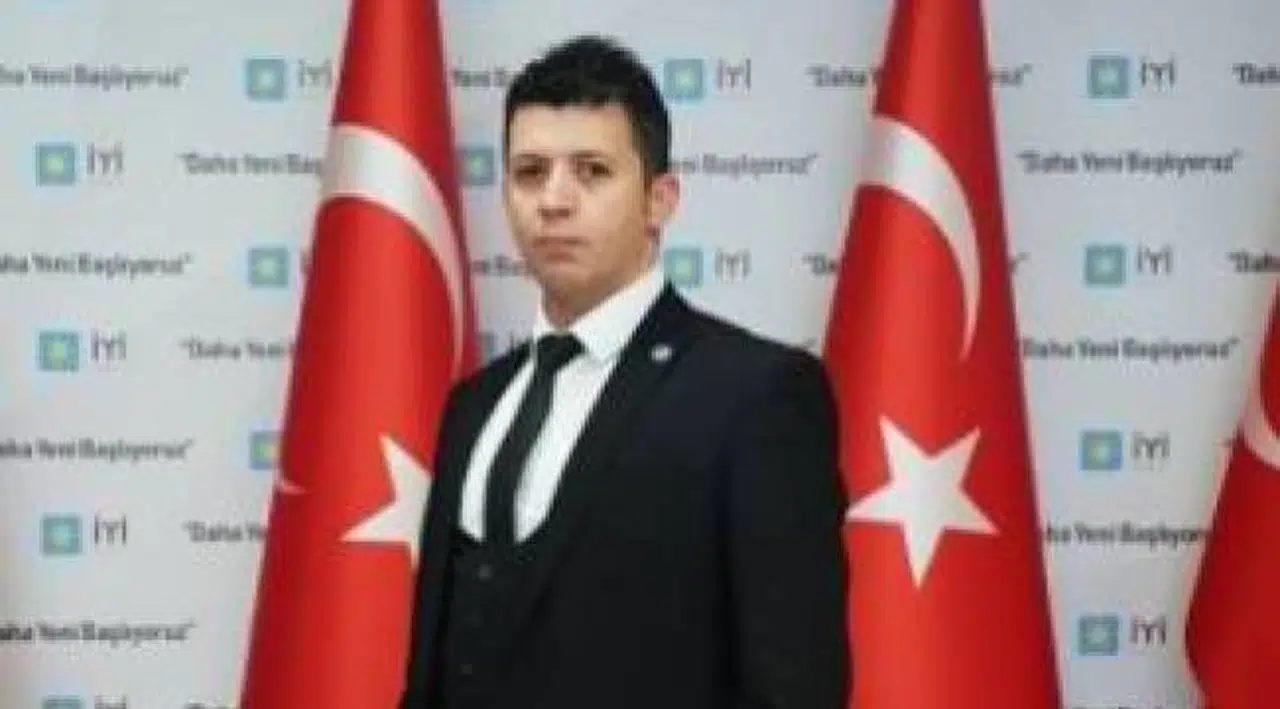 İYİ Parti'de istifa: TSK'nin değerli komutanlarına 'zevzek' diyen bir zihniyet...