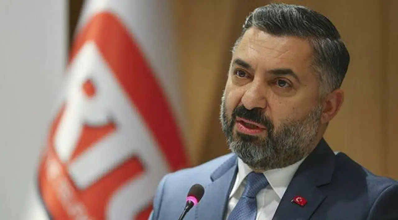 RTÜK Başkanı Halkbank'tan Aldığı İkinci Maaşı Savundu: Yasal ve Etik