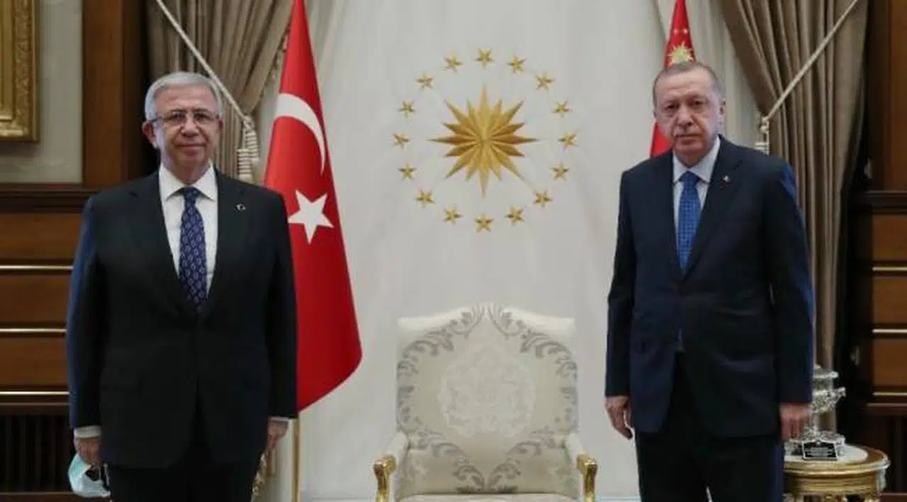 İzmir’deki Cumhurbaşkanlığı anketinde sürpriz sonuçlar