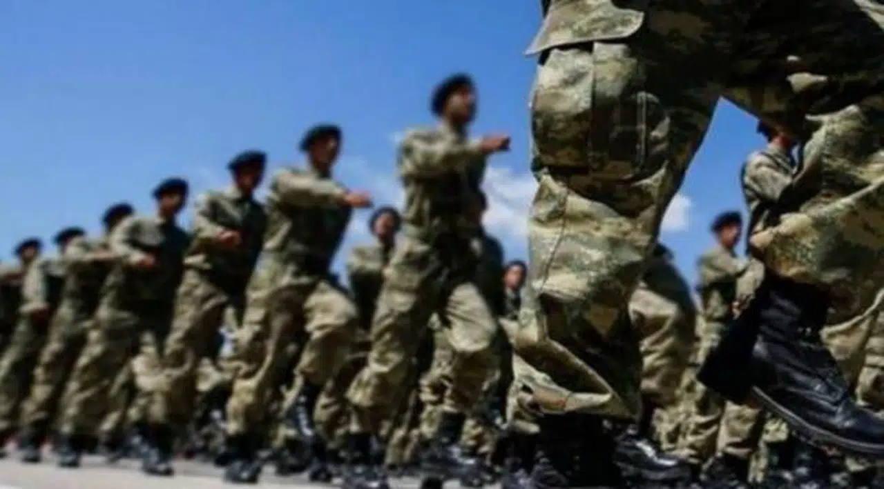 AKP'den yeni düzenleme: Asker suç işlerse 'herkes' yakalayabilecek
