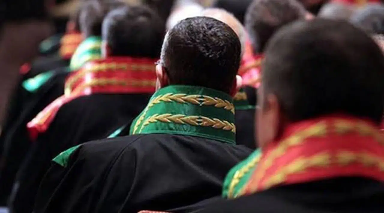 CHP'den '25 isim seçimlere katılamaz' raporu