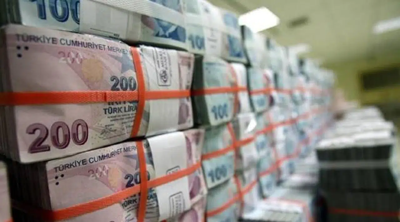 Lütfi Elvan: 20 yılda 72 milyar TL özel iletişim vergisi toplandı