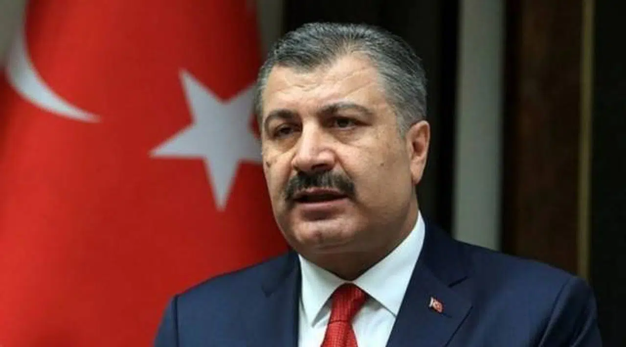 Bakan Koca: Aşı randevularında yaş sınırı 18’e indi
