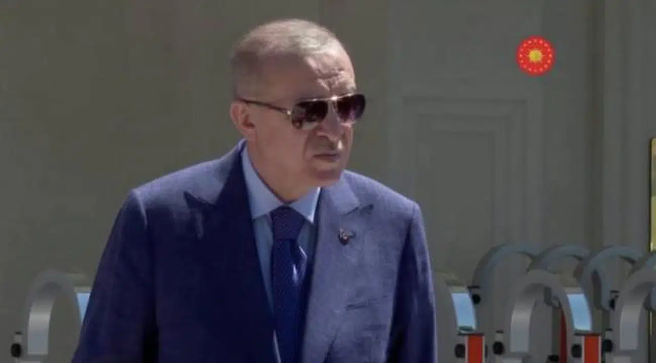 Erdoğan'dan kentsel dönüşüm tepkisine yanıt: Belediye önüne gidin, orada oturma eylemi yapın