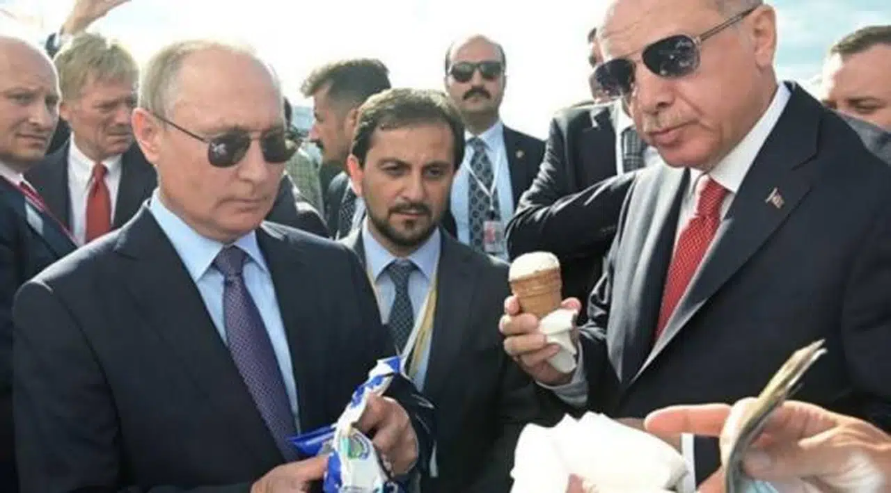 Türkiye'ye teklif: Size uçak gemisi satalım, uçağı da yanında promosyon olarak verelim