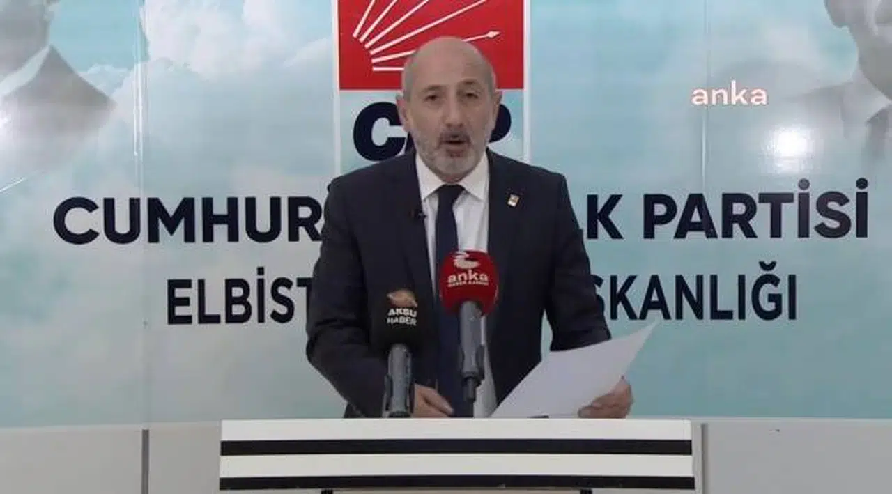CHP'li Öztunç: "Ormanlarımız cayır cayır yanıyor ama söndürecek uçaklarımız yok Sayın Cumhurbaşkanı'nın 13 adet uçağı var