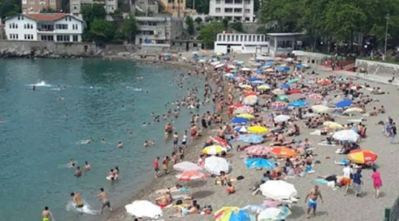 Din görevlilerinden ‘plaj haftada 1 gün bize ayrılsın’ talebi