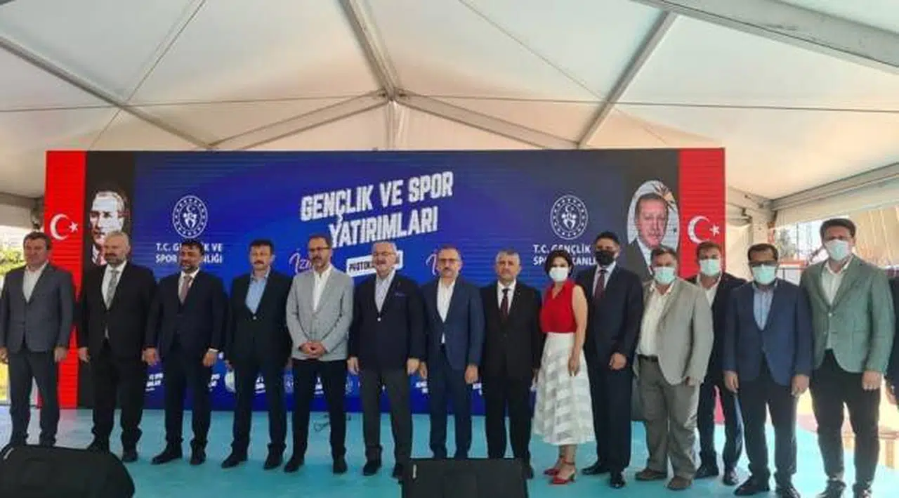 Kınık'ta yüzme bilmeyen kalmayacak