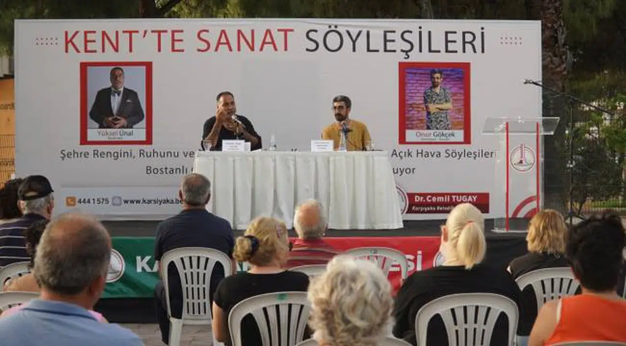 Komedyenler halk ile bütünleşti
