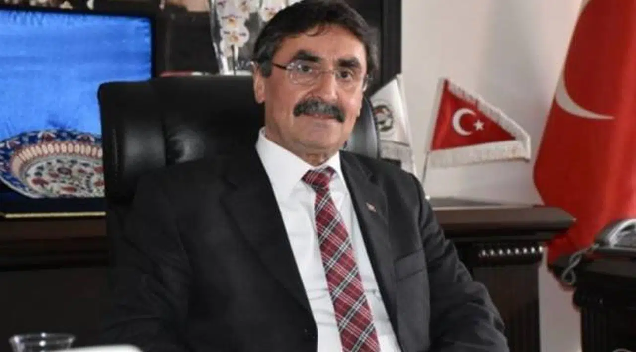 MHP'li belediye başkanı istifa etti