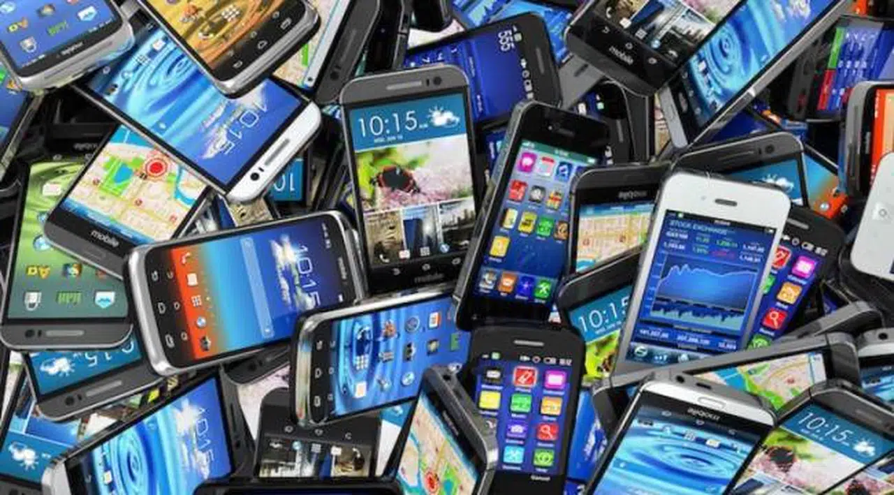 Ticaret Bakanlığı'ndan taksit düzenlemesi: Cep telefonu 3 ay