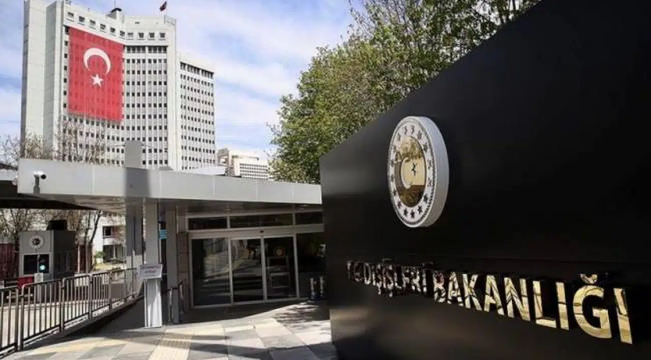 Dışişleri'nden 'İltica merkezleri' haberlerine yalanlama